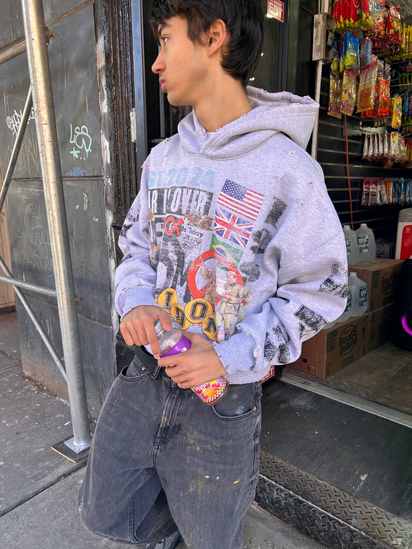 HEIRLOOM "W.A.R." HOODIE