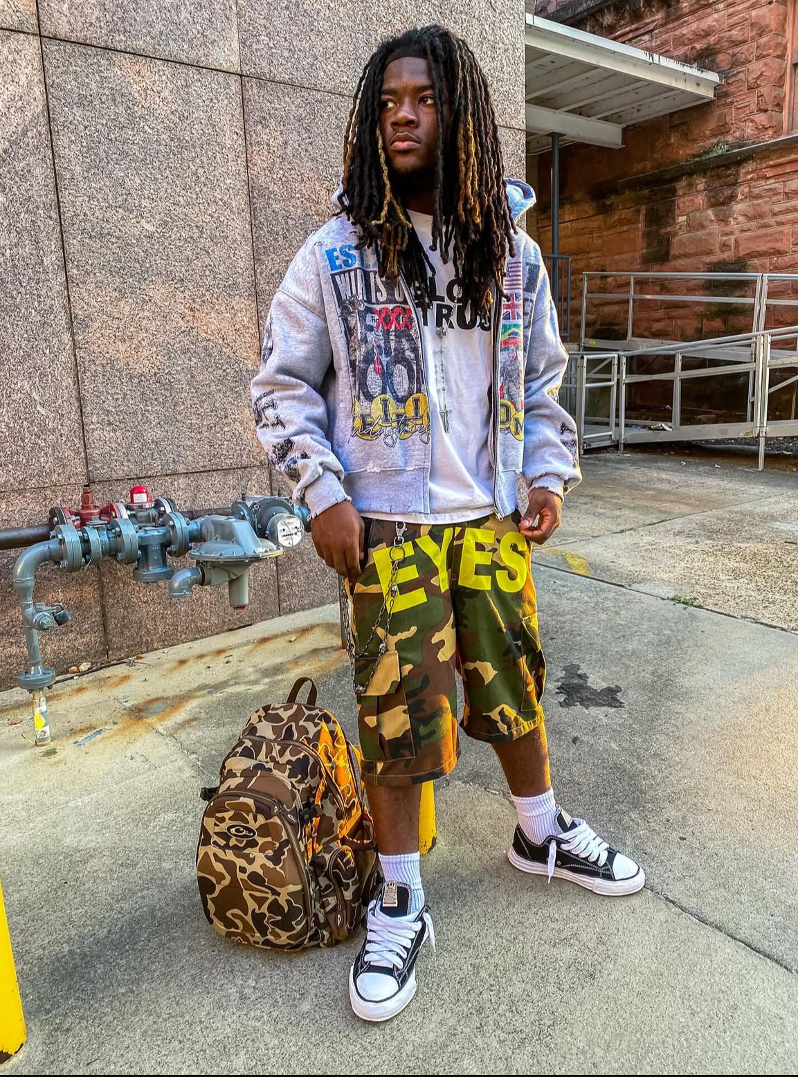 HEIRLOOM "W.A.R." ZIPUP