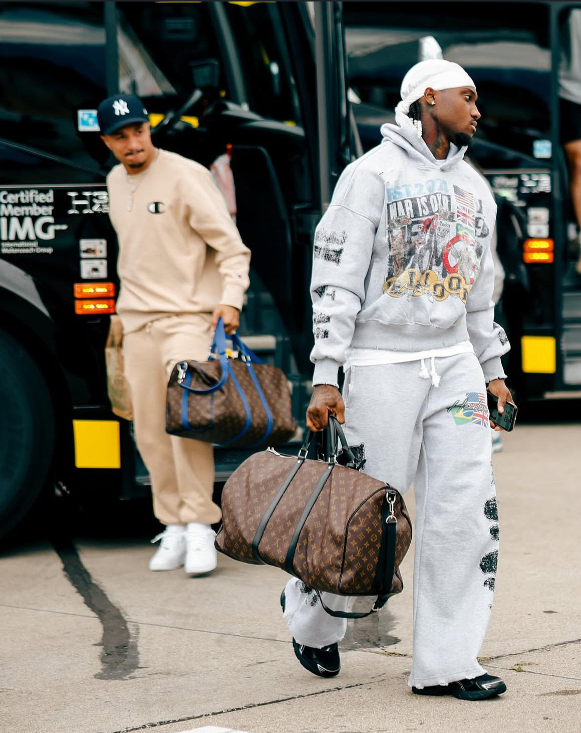 HEIRLOOM "W.A.R." HOODIE